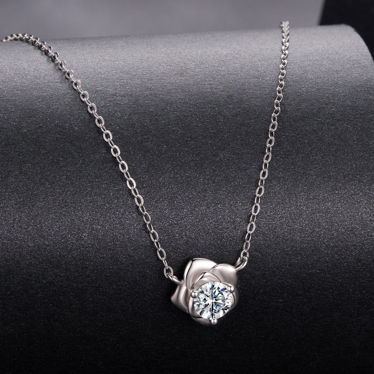 925 Sterling Silver Moissanite 0.5 Carat White Gold Plated Necklace for Women