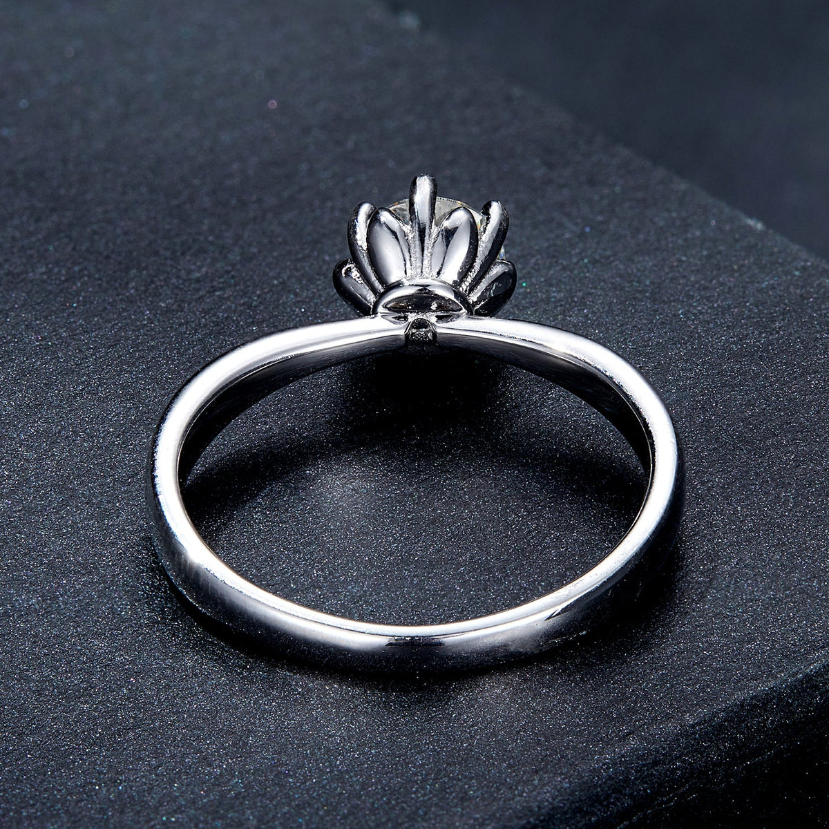 925 Sterling Silver Plated Moissanite Ring Size 6