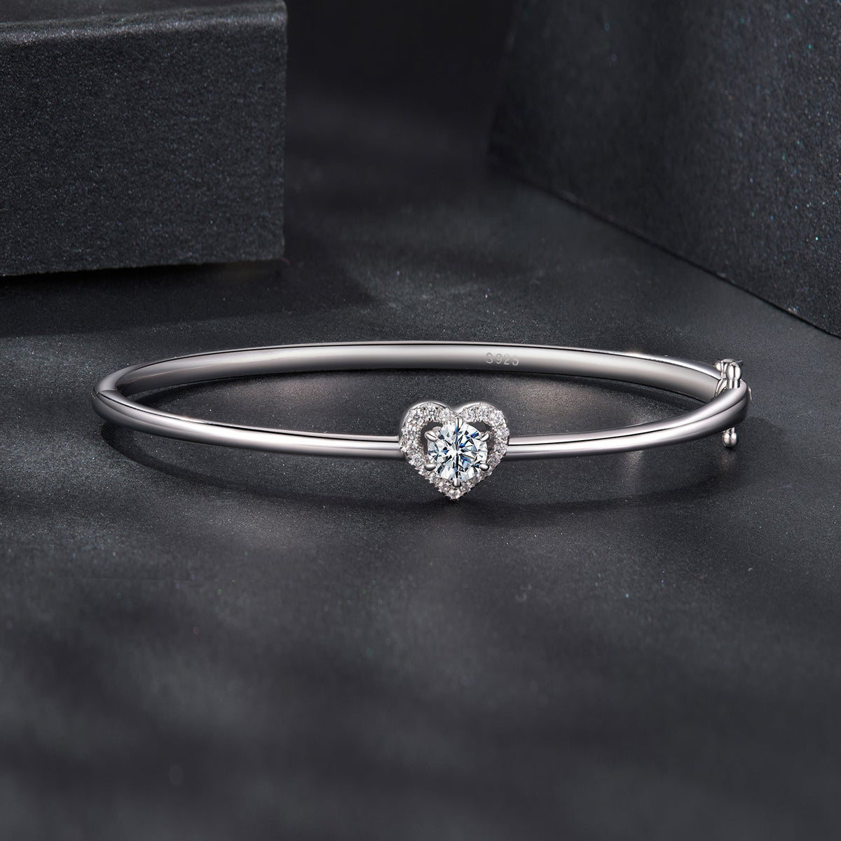 925 Sterling Silver Moissanite & CZ Bracelet Size 17 for Women