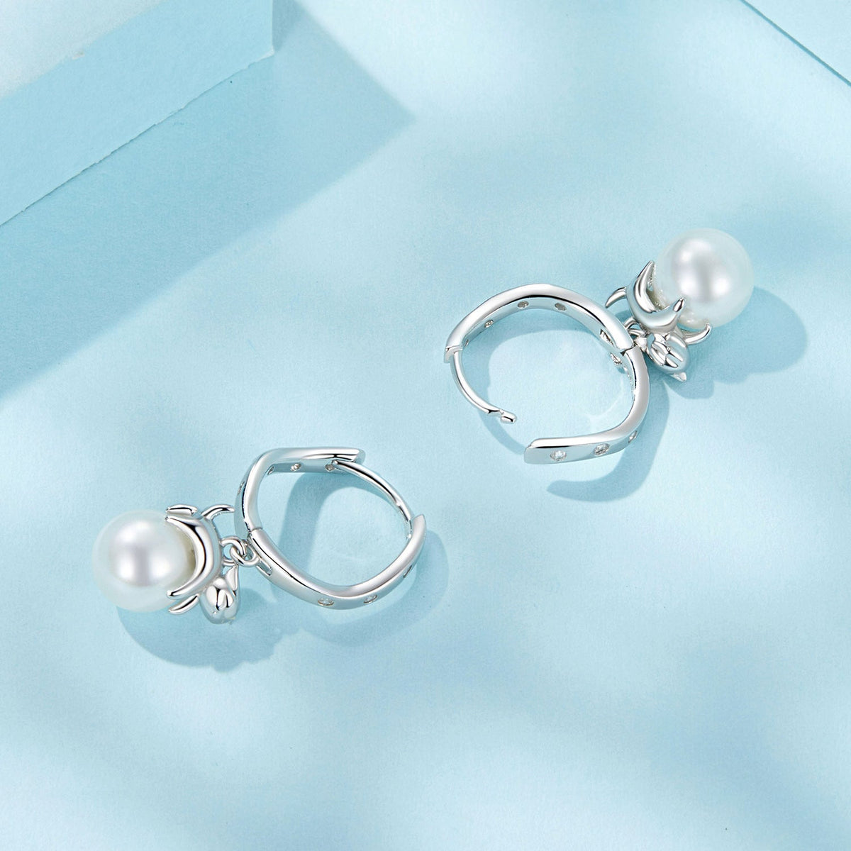 925 Sterling Silver Earrings with Quality Shell Pearl and CZ for Women