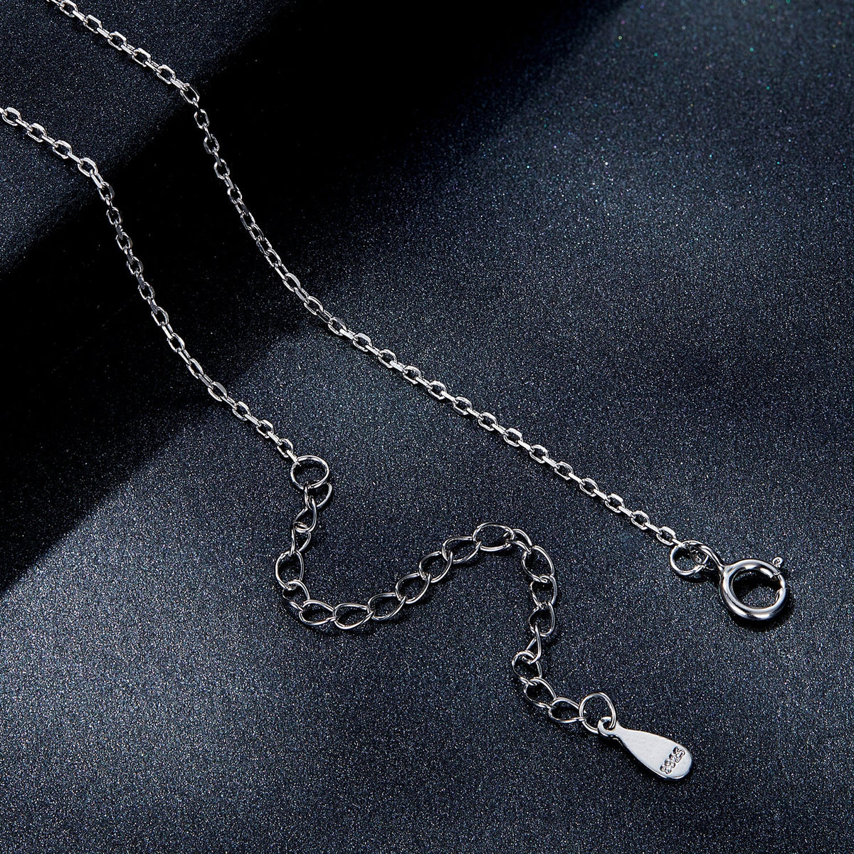 925 Sterling Silver 0.65 Carat Moissanite Necklace for Women